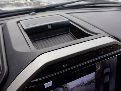 Used 2022 Ford F250 Lariat w/ Lariat Value Package image 27