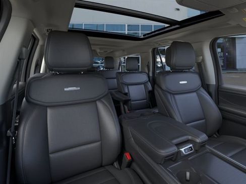 New 2026 Ford Expedition Max Platinum AWD/4WD image 10