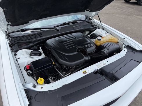 Used 2013 Dodge Challenger SXT RWD image 19