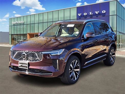 New 2026 Volvo XC90 B5 Core image 26