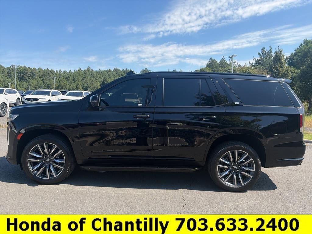 Used 2024 Cadillac Escalade Sport AWD/4WD image 4