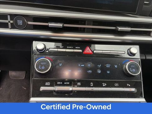 Used 2025 Hyundai Santa Fe SEL AWD/4WD image 11