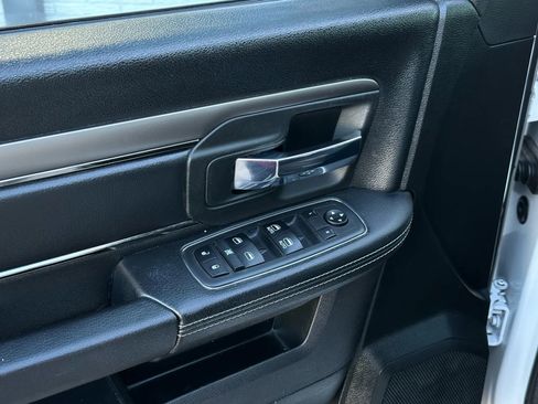 Used 2018 RAM 1500 Sport image 12