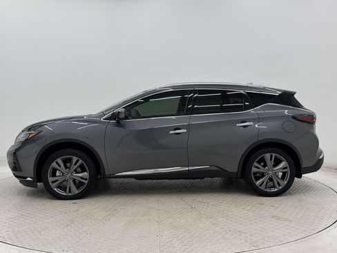 Used 2019 Nissan Murano Platinum w/ Cargo Package FWD image 2