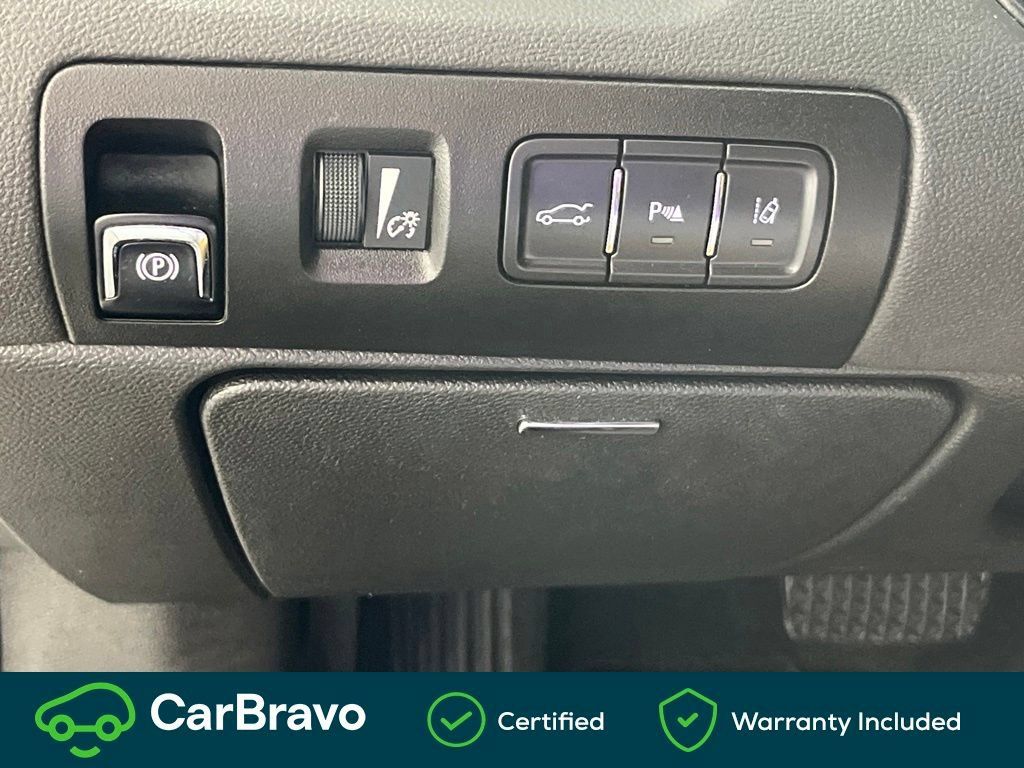 Used 2014 Chevrolet Impala LTZ FWD image 20