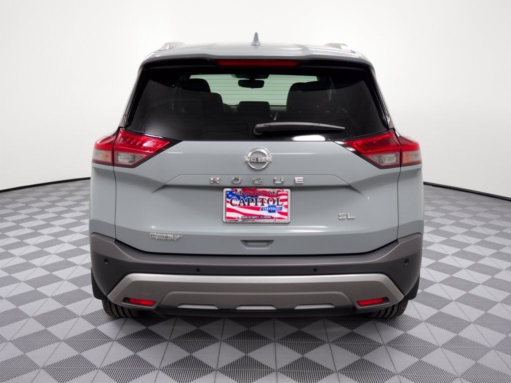 Used 2023 Nissan Rogue SL w/ SL Premium Package FWD image 11