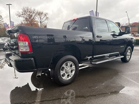Used 2024 RAM 2500 Big Horn w/ Sport Appearance Package image 5