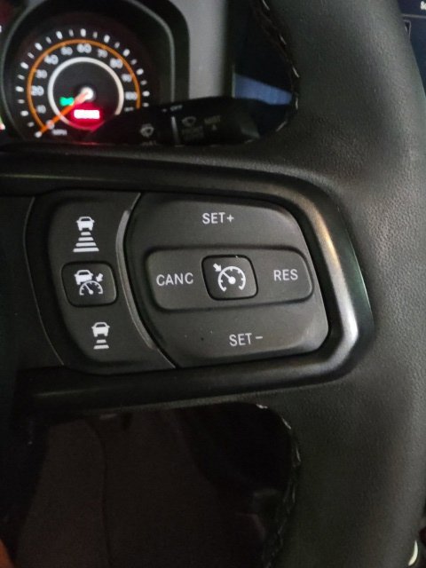 Used 2025 Jeep Gladiator Sport AWD/4WD image 33
