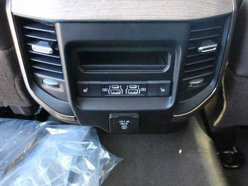 New 2026 RAM 2500 Limited image 37