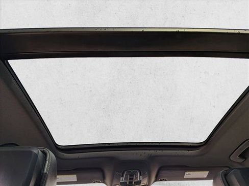 Used 2025 Audi SQ5 Premium Plus image 18