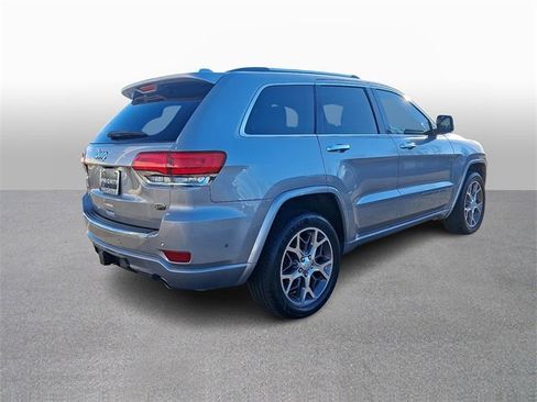 Used 2020 Jeep Grand Cherokee Overland image 4