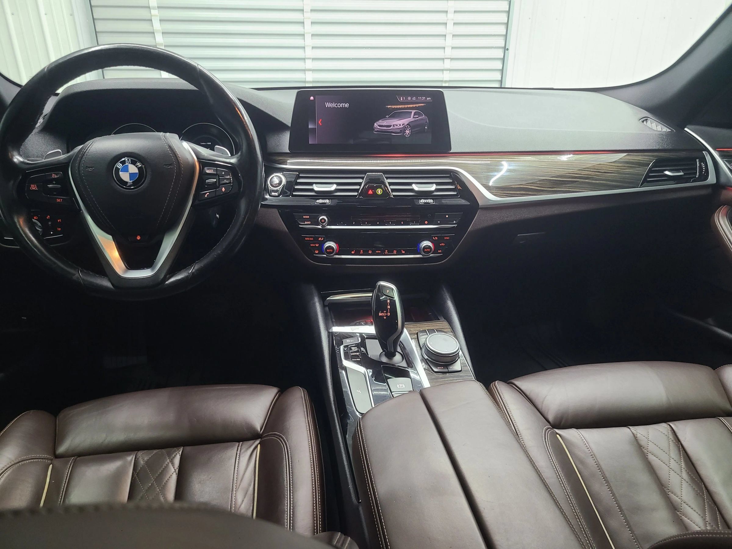 Used 2019 BMW 540i xDrive w/ Convenience Package AWD/4WD image 2