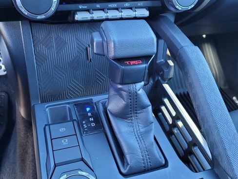 Used 2024 Toyota Tacoma TRD Sport image 23