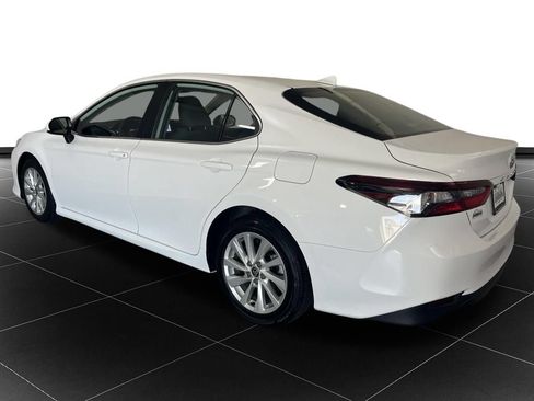 Used 2023 Toyota Camry LE FWD image 3