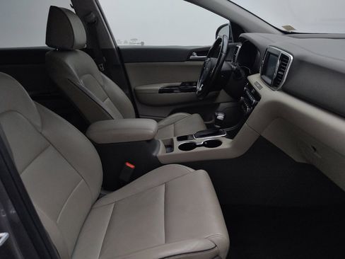 Used 2019 Kia Sportage EX w/ EX Premium Package FWD image 21
