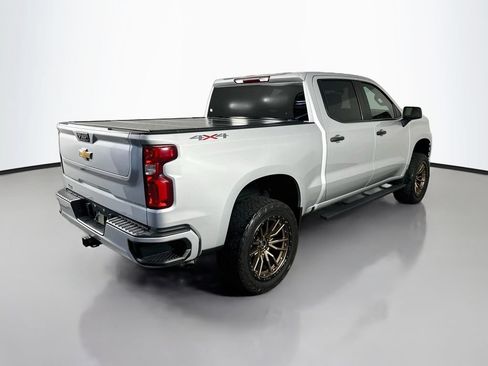 Used 2022 Chevrolet Silverado 1500 Custom w/ Safety Confidence Package AWD/4WD image 7