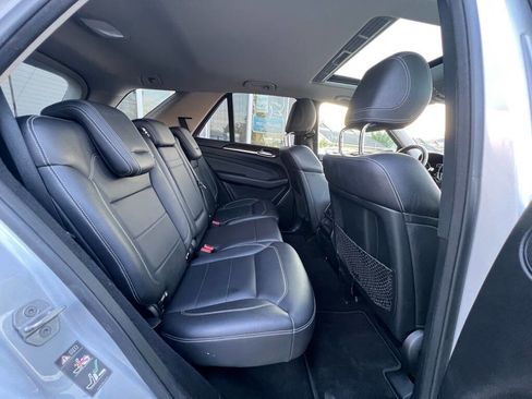 Used 2012 Mercedes-Benz ML 350 4MATIC image 18
