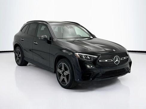 Certified 2026 Mercedes-Benz GLC 300 4MATIC image 3