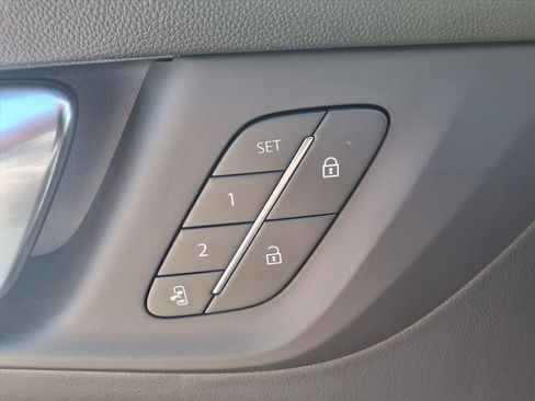 New 2026 Buick Enclave Sport Touring w/ Power Package image 9