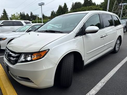 Used 2016 Honda Odyssey EX-L image 2