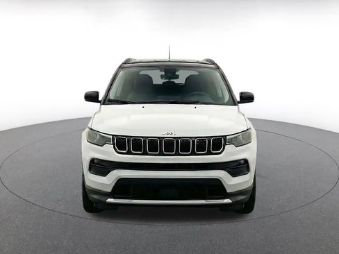 Used 2025 Jeep Compass Limited AWD/4WD image 6