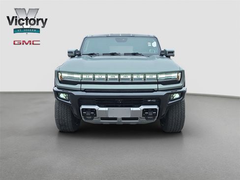 Used 2024 GMC Hummer EV 3X w/ LPO, Illumination Package image 2