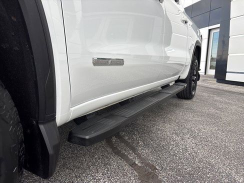 Certified 2022 GMC Sierra 1500 Elevation w/ LPO, Elevation Black Package image 11