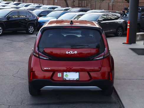 Used 2024 Kia Soul LX w/ Option Group 015 image 8