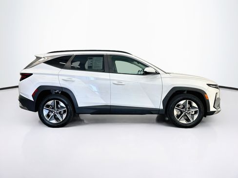 Used 2025 Hyundai Tucson SEL AWD/4WD image 10