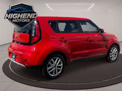 Used 2019 Kia Soul + FWD image 6