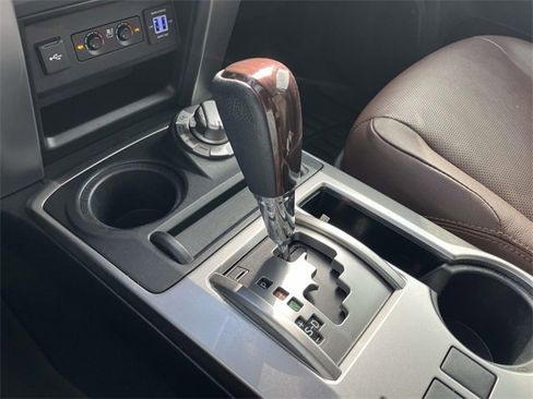 Used 2022 Toyota 4Runner Limited image 25