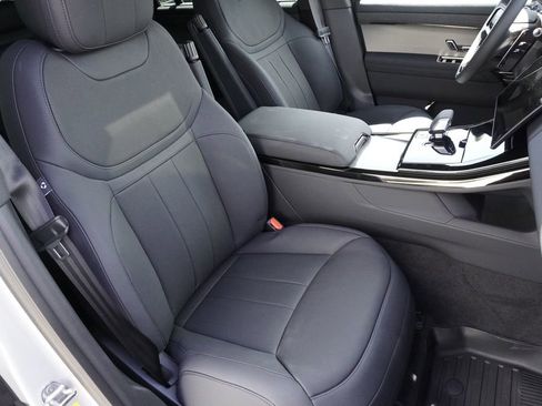 New 2026 Land Rover Range Rover Sport Dynamic SE AWD/4WD image 24