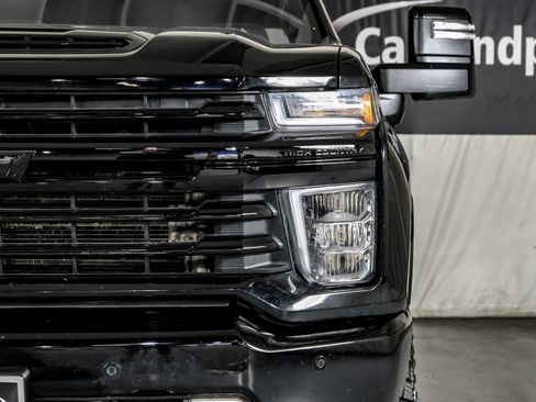 Used 2023 Chevrolet Silverado 3500 High Country w/ Technology Package AWD/4WD image 42