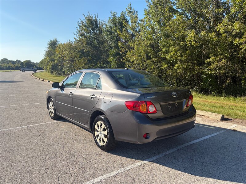 Used 2010 Toyota Corolla LE w/ All Weather Guard Pkg FWD image 3
