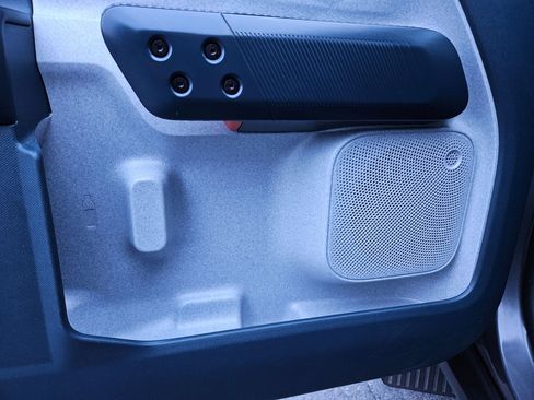 Used 2022 Ford Maverick XLT w/ Equipment Group 300A Standard image 17