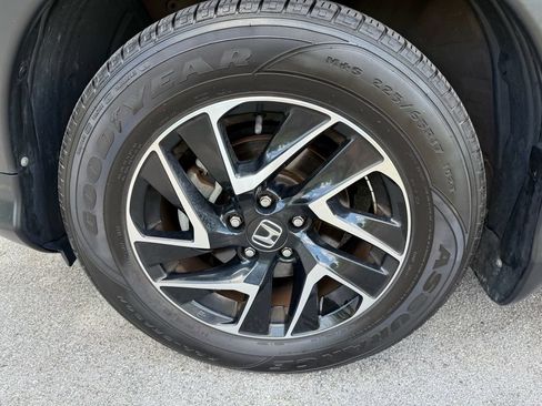 Used 2016 Honda CR-V SE image 11