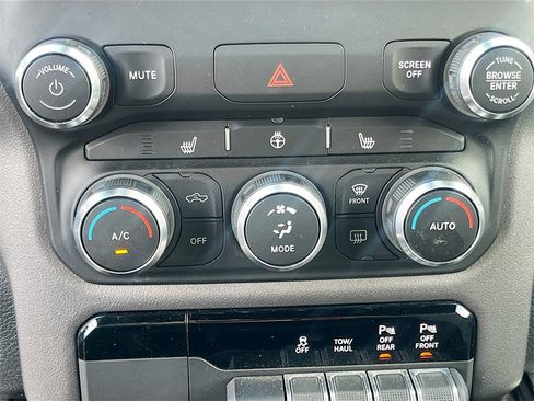 Used 2022 RAM 1500 Big Horn image 15