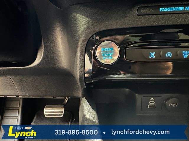Used 2024 Ford Escape ST-Line w/ Tech Pack #1 AWD/4WD image 17