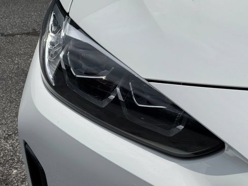 Used 2023 BMW i4 eDrive35 w/ Premium Package RWD image 3