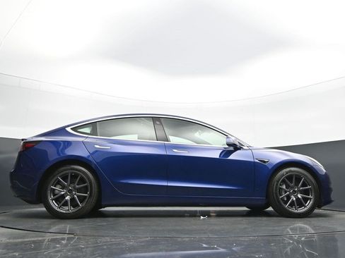 Used 2020 Tesla Model 3 Long Range AWD/4WD image 28