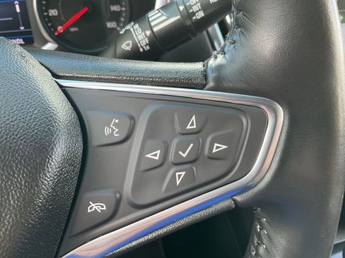 Used 2019 Chevrolet Equinox LT image 7