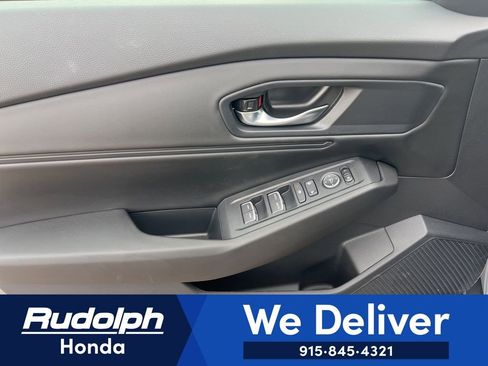 New 2025 Honda Accord SE image 10