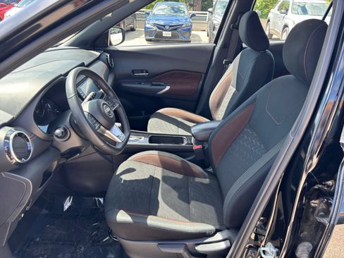 Used 2024 Nissan Kicks SR FWD image 23