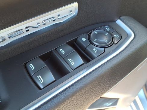 Used 2026 GMC Sierra 1500 Denali AWD/4WD image 18