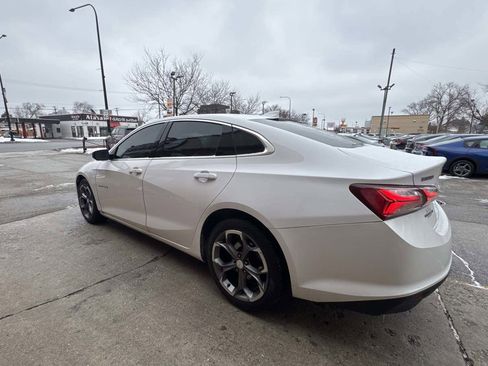 Used 2020 Chevrolet Malibu LT image 4