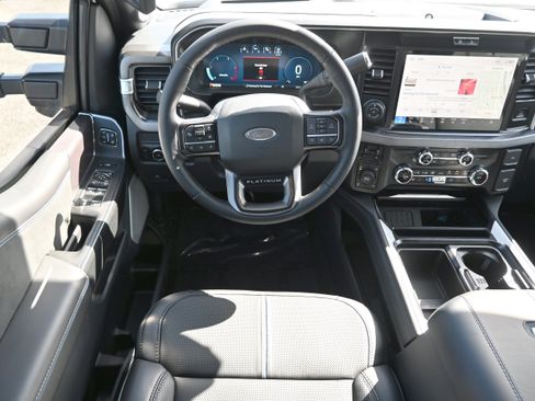 New 2026 Ford F250 Platinum AWD/4WD image 22