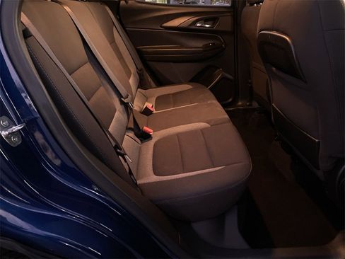 Used 2023 Chevrolet TrailBlazer LT w/ Convenience Package image 37