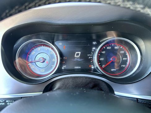 Used 2022 Dodge Charger SXT w/ Plus Group RWD image 15