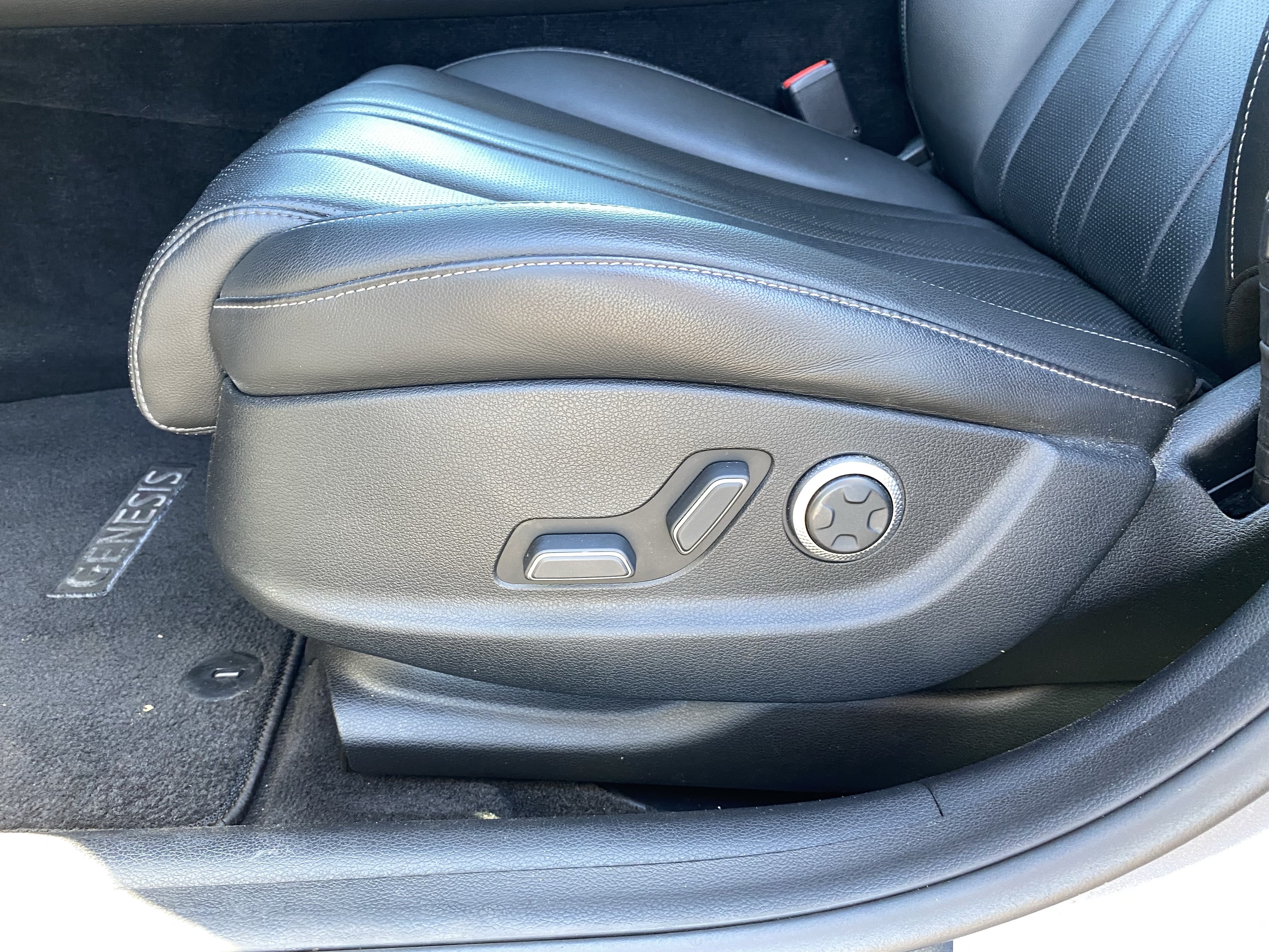 Used 2024 Genesis G80 2.5T AWD/4WD image 20
