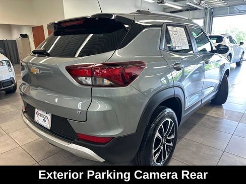 Used 2024 Chevrolet TrailBlazer LT w/ LT Cold Weather Package AWD/4WD image 12